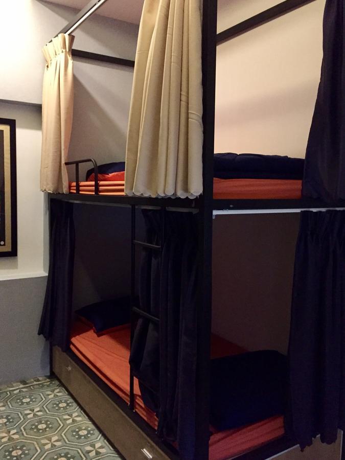 Winna Airport Hostel Дананг Екстериор снимка